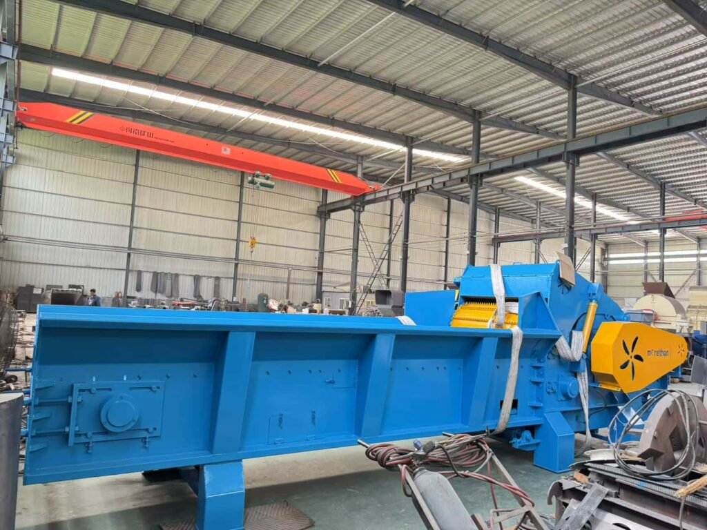Large wood shredder machine for biomass pellet plant project