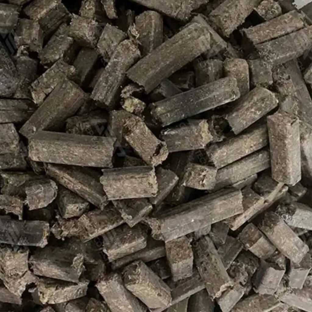 Finished RDF briquettes, alternative fuel for cement kilns and thermal power plants