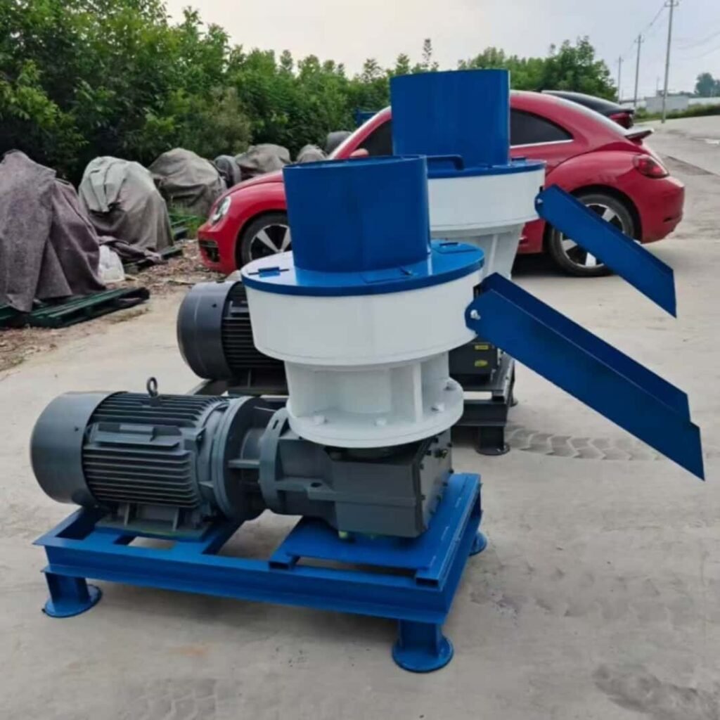 Two sets small ring‑die biomass pellet mill outdoor display, new wood pellet machine unit