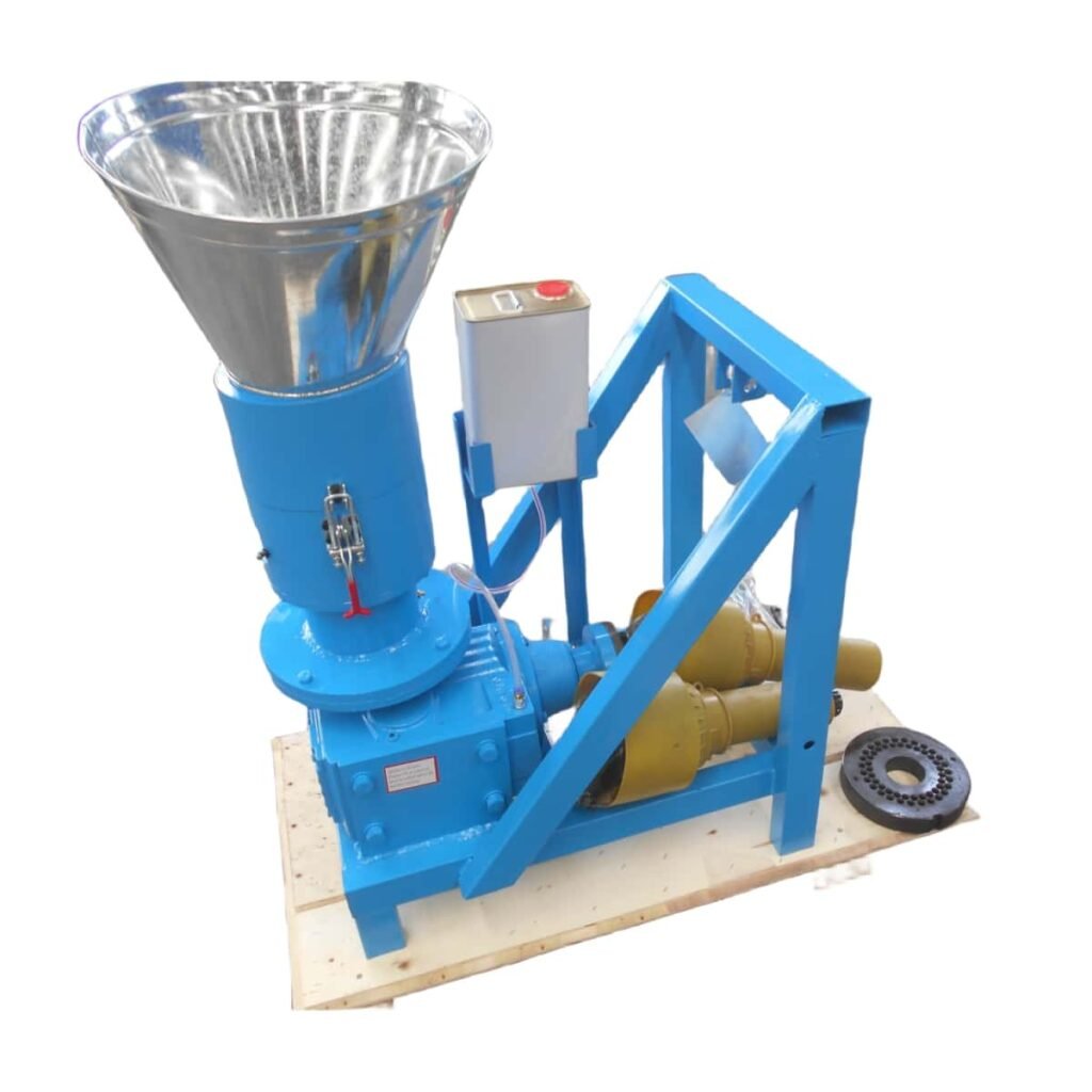 PTO driven flat‑die pellet mill connected with farm tractor