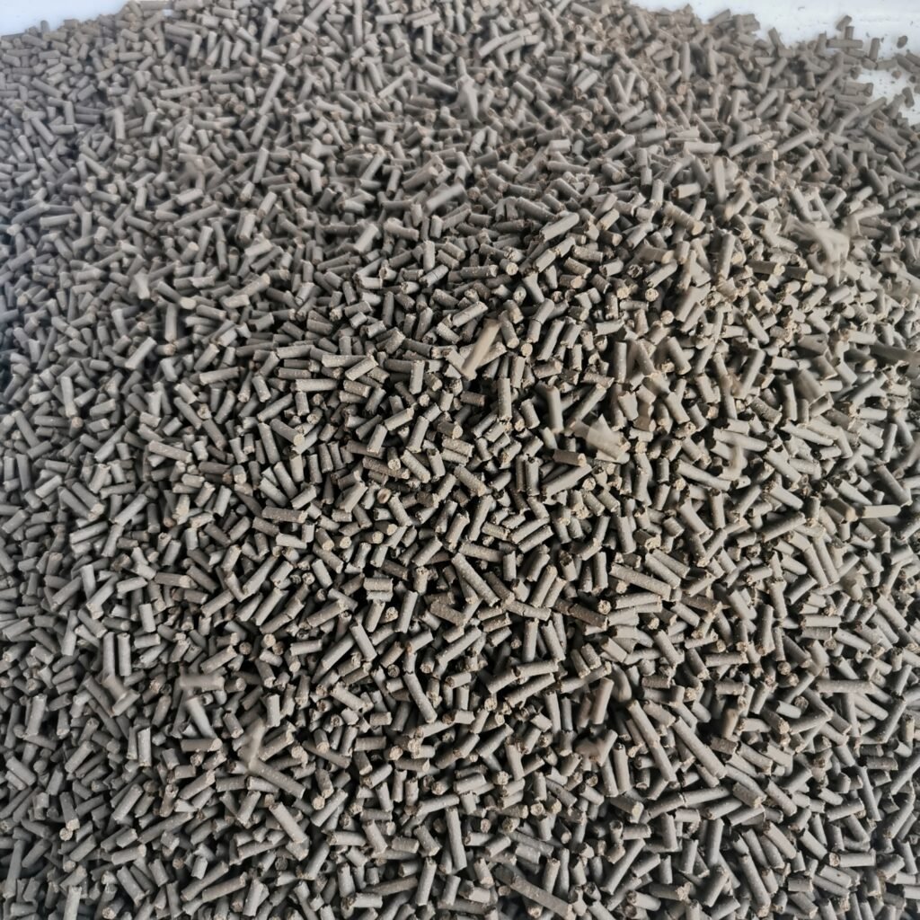Livestock feed pellets for cattle sheep chicken duck made by ring die feed pellet mill