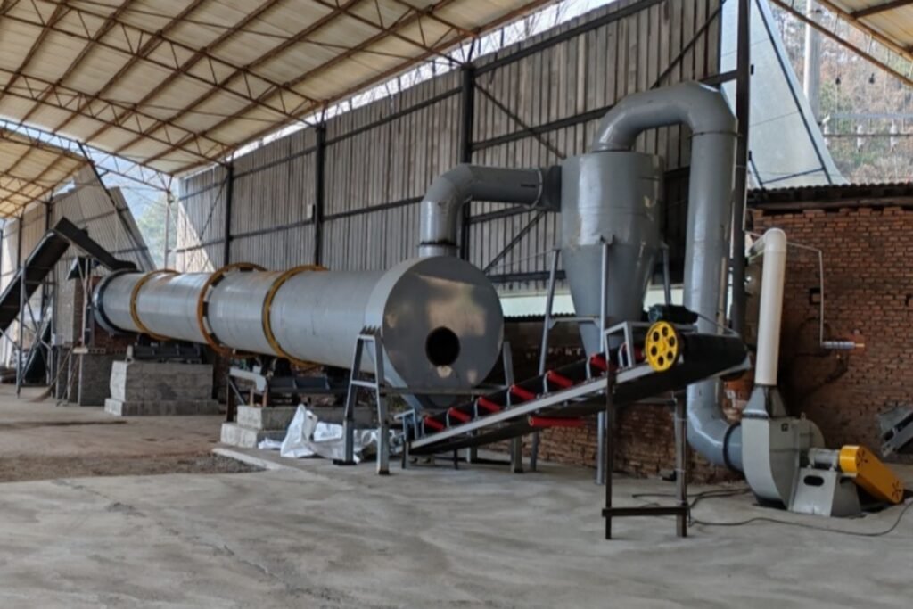 Rotary drum dryer for biomass pellet production line